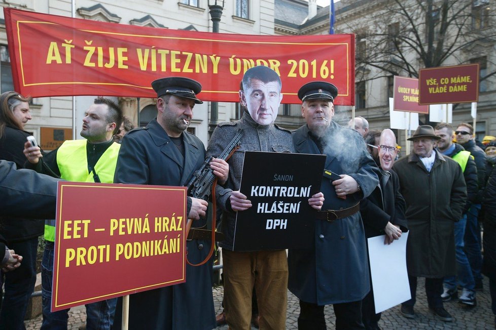 Demonstrace proti komunismu v roce 2016