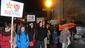 Českobudějovičtí studenti a jejich příznivci znovu protestovali proti komunistce Baborové ve vedení resortu školtví