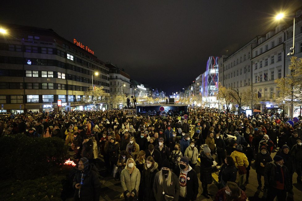 Na Václavském náměstí proběhl v rámci oslav 17. listopadu Koncert pro budoucnost.