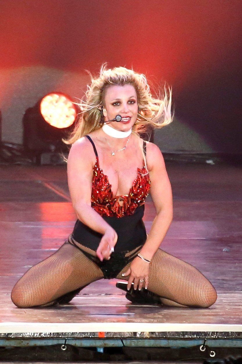 Nestoudné vystoupení Britney Spears