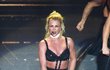 Nestoudné vystoupení Britney Spears