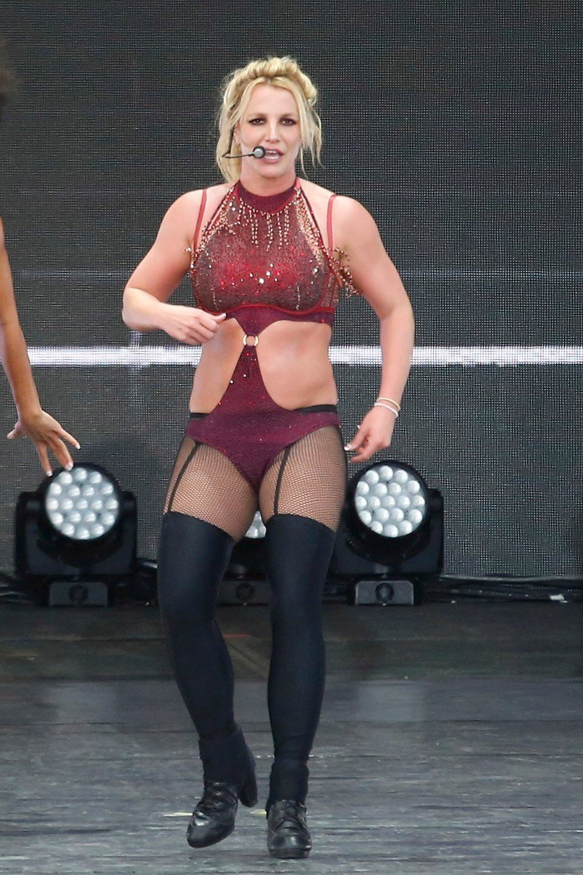 Nestoudné vystoupení Britney Spears