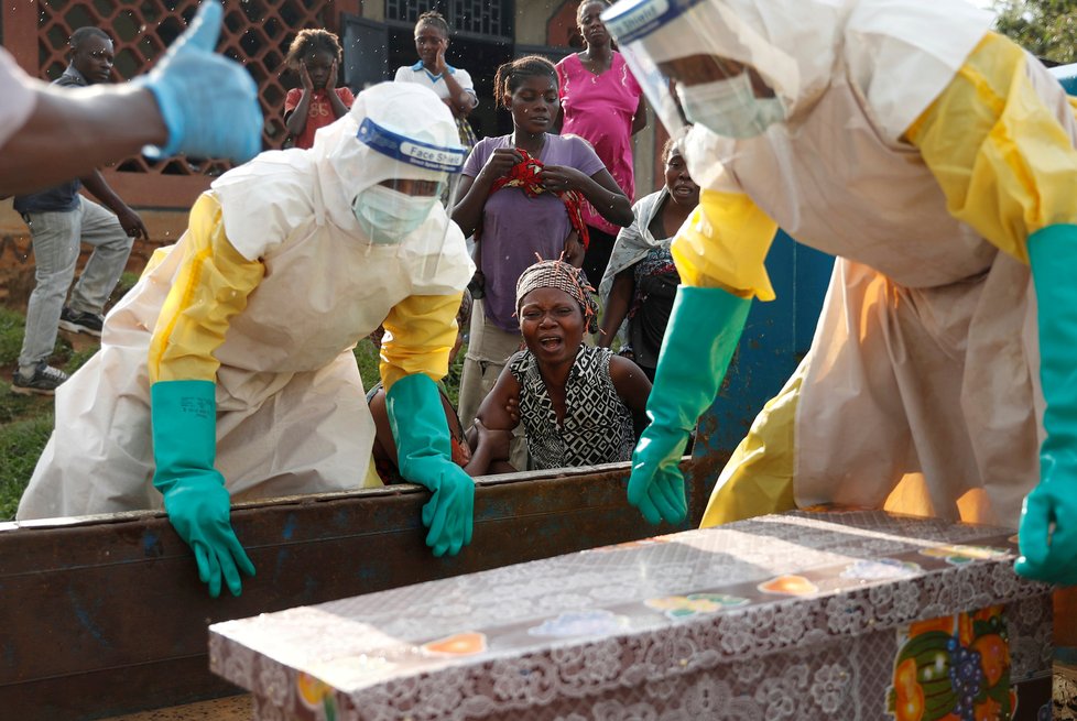 Africké Kongo sužuje ebola.