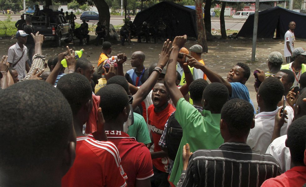 Kongo má vedle eboly i jiný problém. Kvůli politické situace zde vzrůstá násilí.