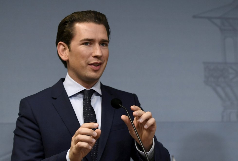 Rakouský kancléř Sebastian Kurz na kongresu evropských lidovců v Helsinkách (8.11.2018)