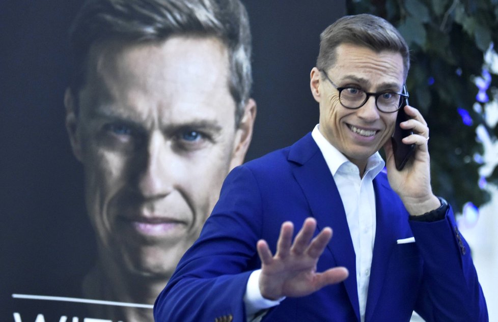 Protivník Manfreda Webera - expremiér Finska Alex Stubb (7.11.2018)