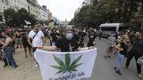 Konopí je lék! Stovky lidí v Praze demonstrovali za legalizaci marihuany