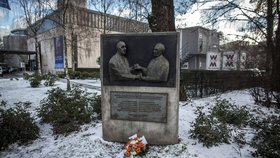 První kancléř spolkové republiky Konrad Adenauer byl pohřben v Berlíně.