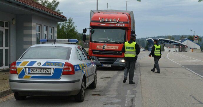 Namátkové hraniční kontroly na českých hranicích