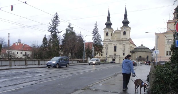 Zábrdovický most je ve špatném stavu, opravy mají začít příští rok.