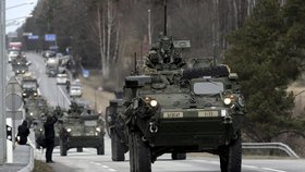 Jízda dragounů, tedy americký vojenský konvoj, vyrazila z Estonska přes Lotyšsko a Litvu