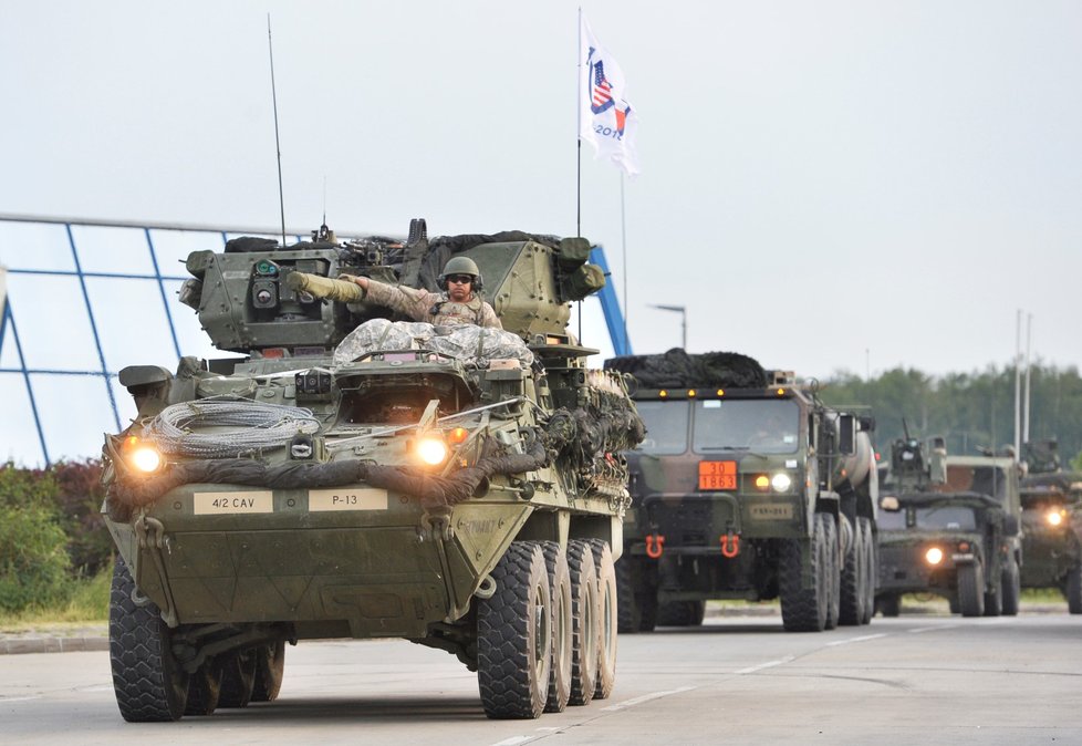 Americký vojenský konvoj míří přes Česko na cvičení Saber Strike 2018 v Pobaltí.