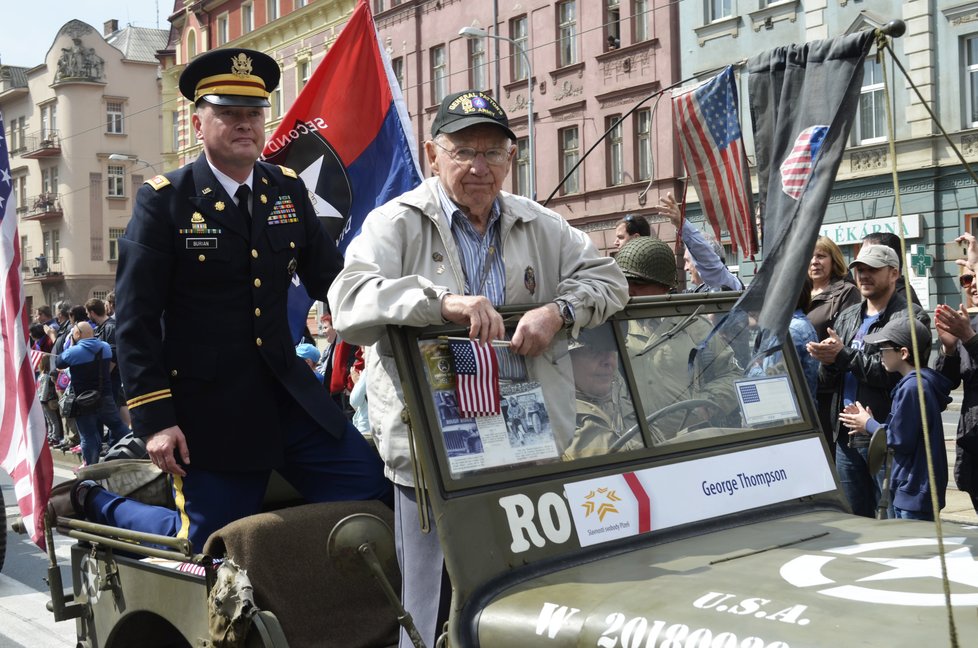 2017: Vyvrcholením Slavností svobody v Plzni byl Convoy of Liberty.