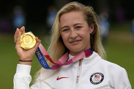 Jedna z nejlepších golfistek planety a olympijská šampionka Nelly Kordová Jedna z nejlepších golfistek planety a olympijská šampionka Nelly Kordová