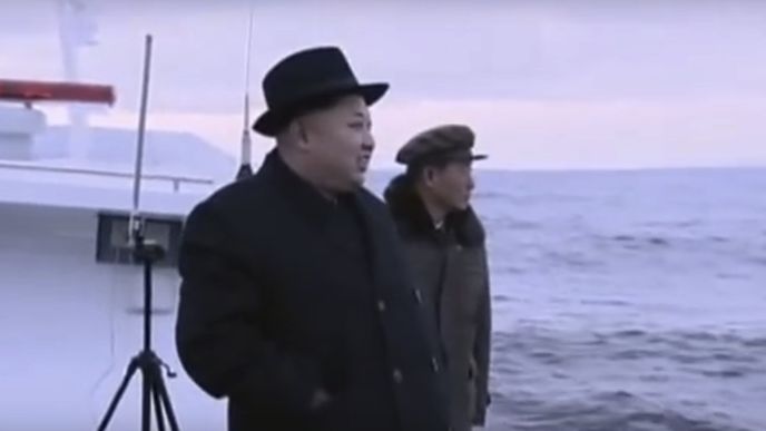 Kim Čong-un údajně sledujte test nové střely