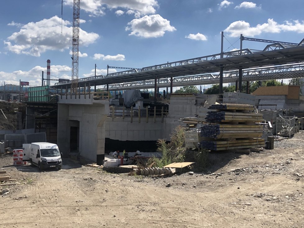 Modernizace trati v úseku od vinohradských tunelů do Hostivaře