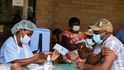 Očkování v Harare, Zimbabwe.