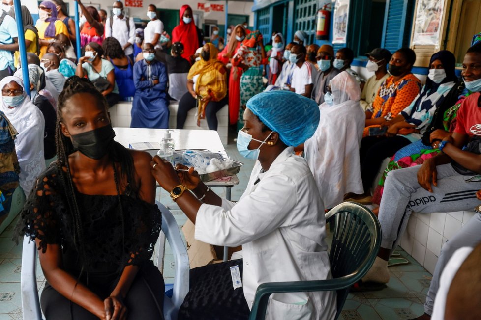 Dakar, Senegal: Očkování proti covidu.