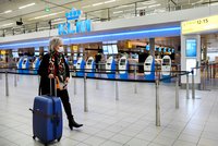 Další unijní země pro Česko zčervenají: Testy od pondělí i při návratu z Maďarska či Malty