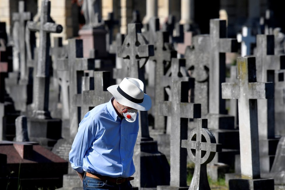 Anglie ještě zdaleka nemá nad koronavirem vyhráno (20. 5. 2020)