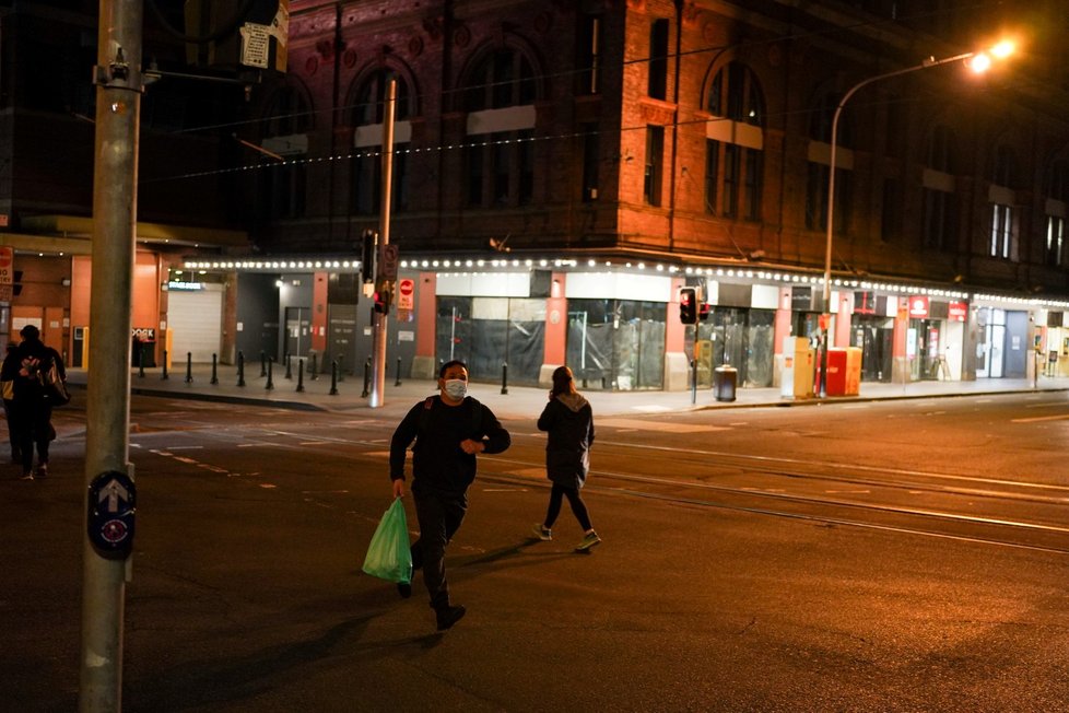 Australské město Sydney v době uzávěry kvůli šíření koronaviru