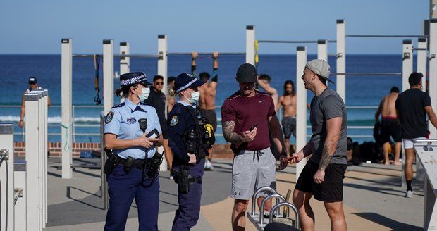 Lockdownové peklo pokračuje: Miliony obyvatel doma, armáda dohlíží na karanténu v Sydney