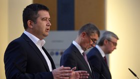 Ministr vnitra Jan Hamáček na tiskové konferenci o koronaviru (14.3.2020)