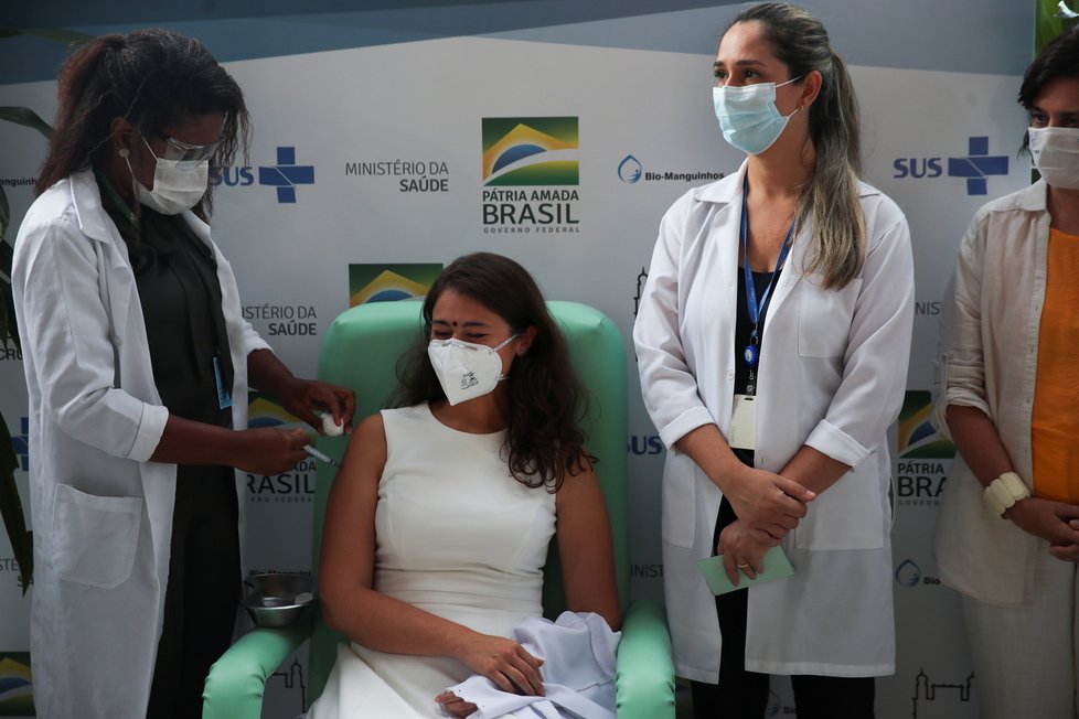 Koronavirus v Brazílii: Očkování vakcínou AstraZeneca.
