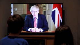 Premiér Boris Johnson při projevu k Britům o koronaviru (23. 3. 2020)