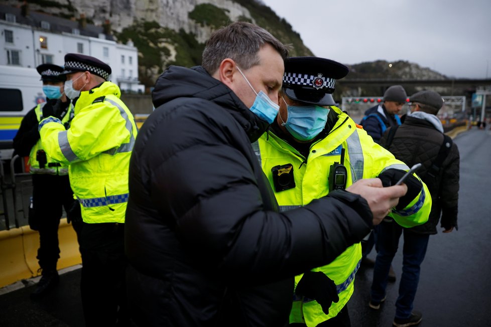 Koronavirus v Británii: Situace v Doveru, (23.12.2020).