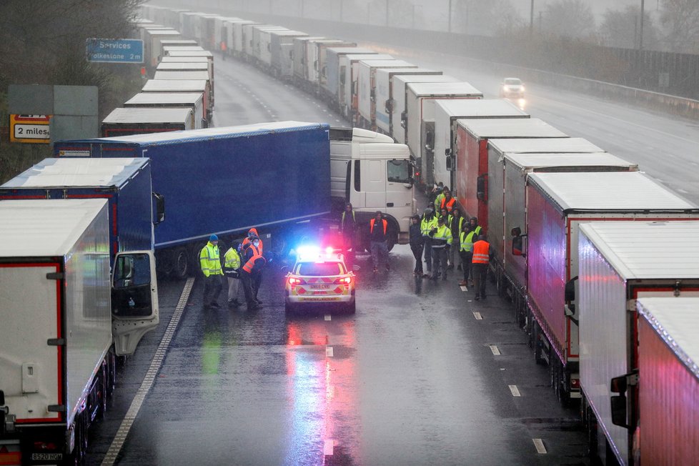 Koronavirus v Británii: Situace v Doveru, (23.12.2020).