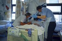 Zázrak medicíny: Pacientka (35) s koronavirem přežila rekordních 58 dní na ventilátoru