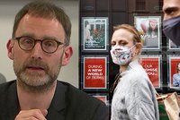 Lockdown ne, roušky a očkování ano: Britský expert řekl, co pomůže v boji s covidem-19