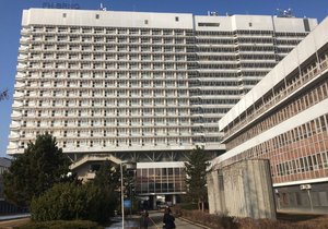 Fakultní nemocnice Brno čelí útoku hackerů.