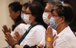 Buddhisté v Kuala Lumpuru v Malajsii a jejich modlitba za lidi nakažené novým koronavirem (22. 2. 2020)