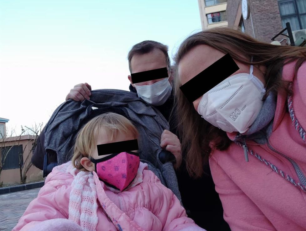 Češka Veronika Krubnerová s rodinou momentálně pobývá v Číně, v souvislosti s koronavirem zvažuje návrat domů. (03.02.2020)
