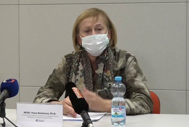 Tiskovka k pacientům s koronavirem na Bulovce: Primářka Hana Roháčová (21.3.2020)