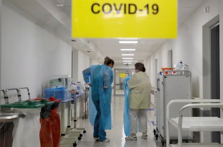 Boj s koronavirem v Klaudiánově nemocnici v Mladé Boleslavi (5. 3. 2021)