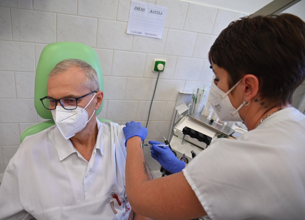 Očkování proti koronaviru v Česku Očkování proti koronaviru v Česku