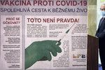 Blatný schytal kritiku od Babiše za inzerát k očkování proti covid-19: Katastrofální, míní premiér.