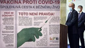 Blatný schytal kritiku od Babiše za inzerát k očkování proti covid-19: Katastrofální, míní premiér.