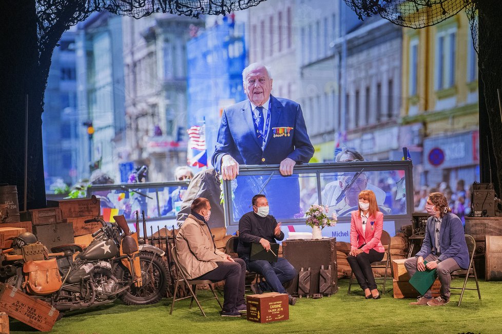 Plzeň namísto zrušených Slavností svobody spustila 3. května 2020 mnohahodinové online internetové vysílání s pozvanými hosty na téma osvobození americkou armádou v květnu 1945.