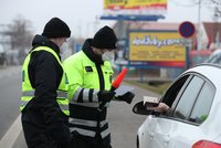 První den lockdownu v Praze: Asi desítku řidičů policisté do města nepustili, závažné prohřešky jinak neřešili