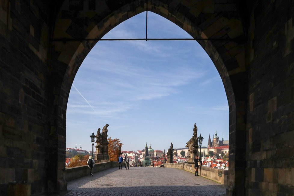 Vylidněná Praha během pandemie koronaviru (22. 10. 2020)