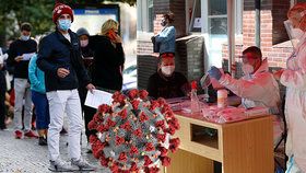 Systém žádanek na odběry znovu zkolaboval. Lidé čekají v dlouhých frontách