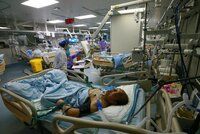 Tragický účet za šíření covidu v Číně: 60 tisíc mrtvých v nemocnicích během jednoho měsíce