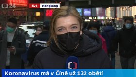 Zpravodajka ČT Barbora Šámalová: Kvůli koronaviru s rouškou před kamerou (29. 1. 2020)