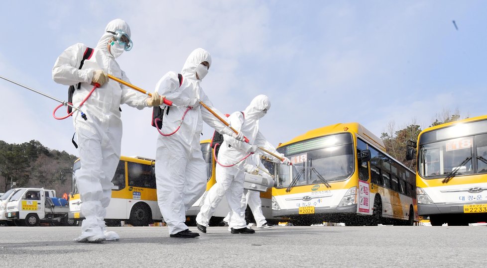 Jižní Korea: Koronavirus se šíří rychleji než v Číně. (3.3.2020)