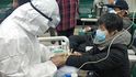 Nakažených koronavirem v Číně dál přibývá (28.1.2020)