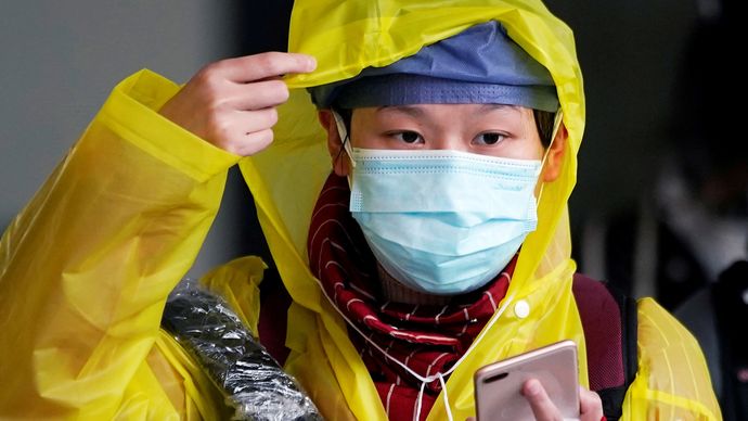 Obavy z koronaviru: Čína se děsí dalšího šíření nemoci